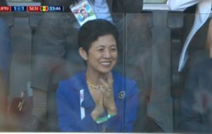 La Principessa Hisako esulta al goal segnato. 