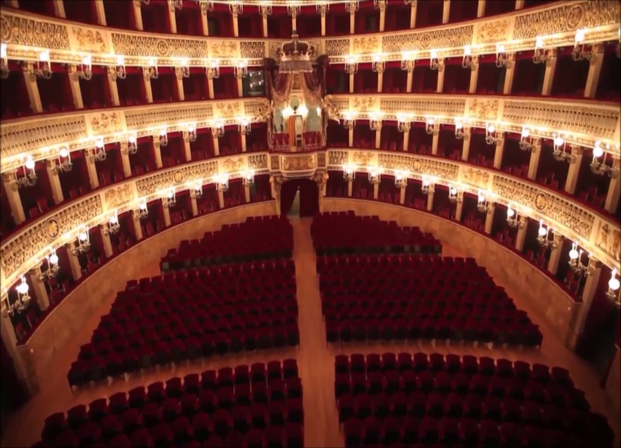Teatro San Carlo: pronto a ripartire il 3 luglio