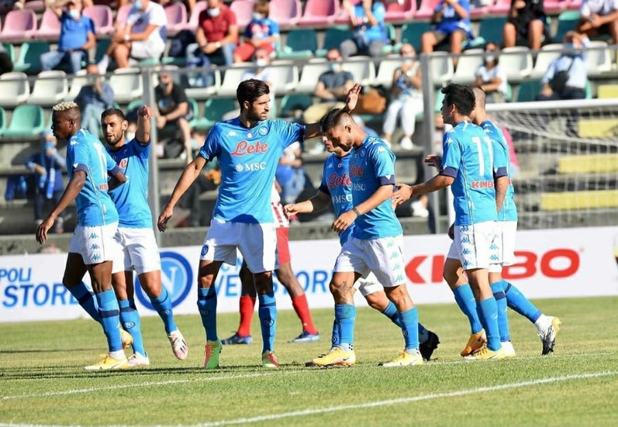 118953243_315805236351666_1475190208716747779_n Napoli