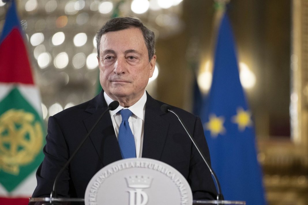 Draghi, è il giorno delle dimissioni: il Premier si recherà al Quirinale