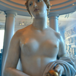 218px-John_Gibson_(1790-1866)_-_The_Tinted_Venus_(1862)_upper_front,_Walker_Art_Gallery,_Liverpool,_May_2012