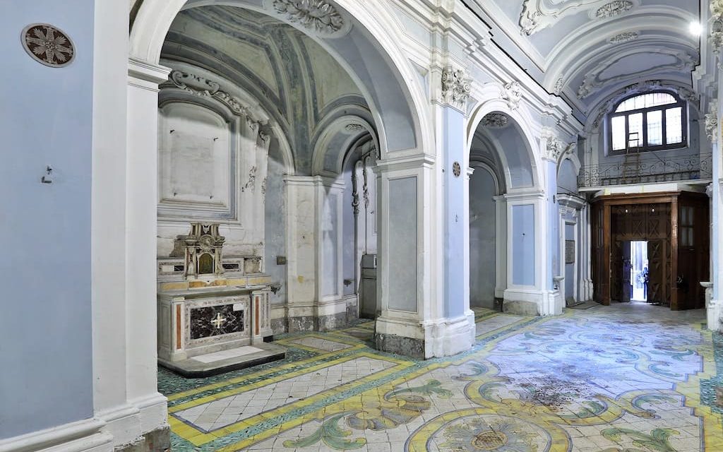 Napoli - Riapre a Toledo la Chiesa del Carminiello