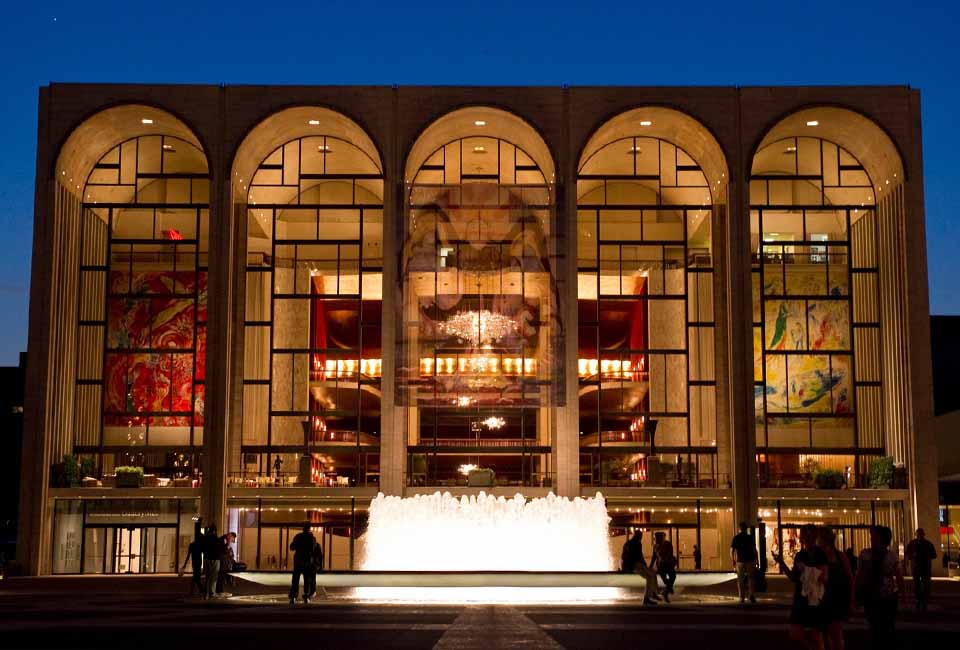 Appuntamento in streaming con il Met opera di New York