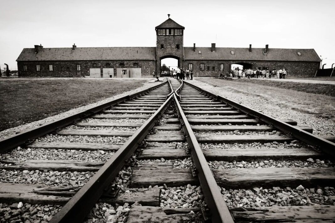 Auschwitz non è un'attrazione turistica