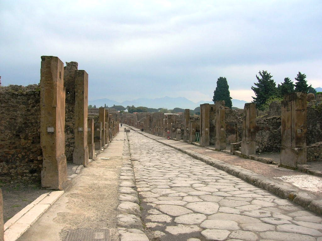 Nuova scoperta a Pompei: due scheletri intatti