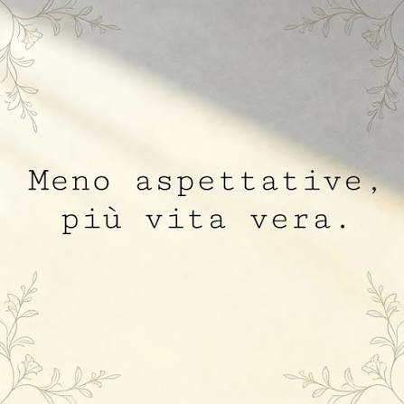 Aspettative e felicità: l'arte perduta di vivere il presente Aspettative e felicità: l'arte perduta di vivere il presente